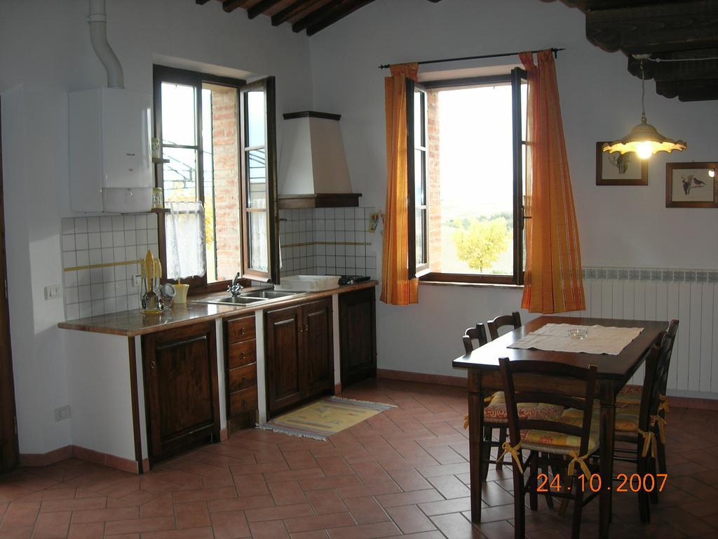 Agriturismo La Valle Del Sole Castiglione dʼOrcia Pokój zdjęcie
